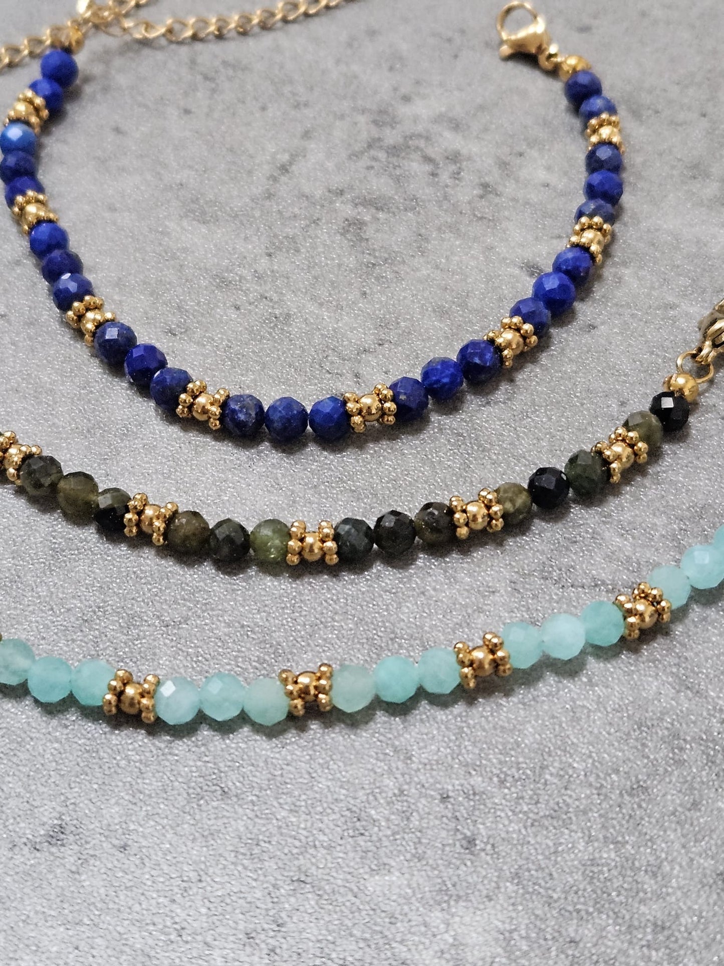 Bracelet Olivia - Tourmaline verte , Lapis Lazuli ou Amazonite