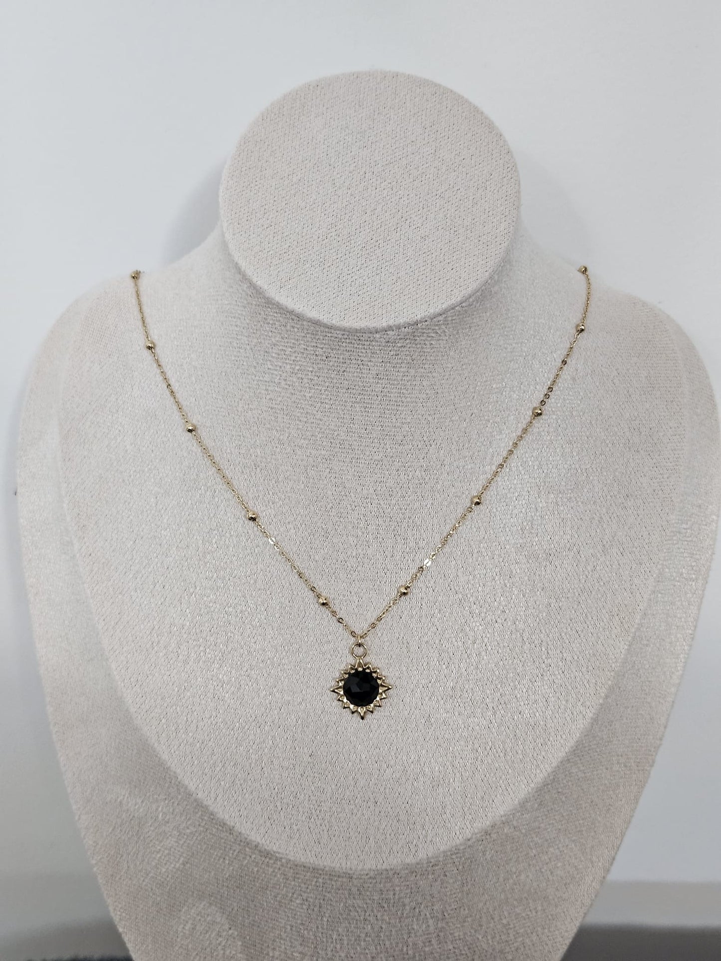 Collier Sana