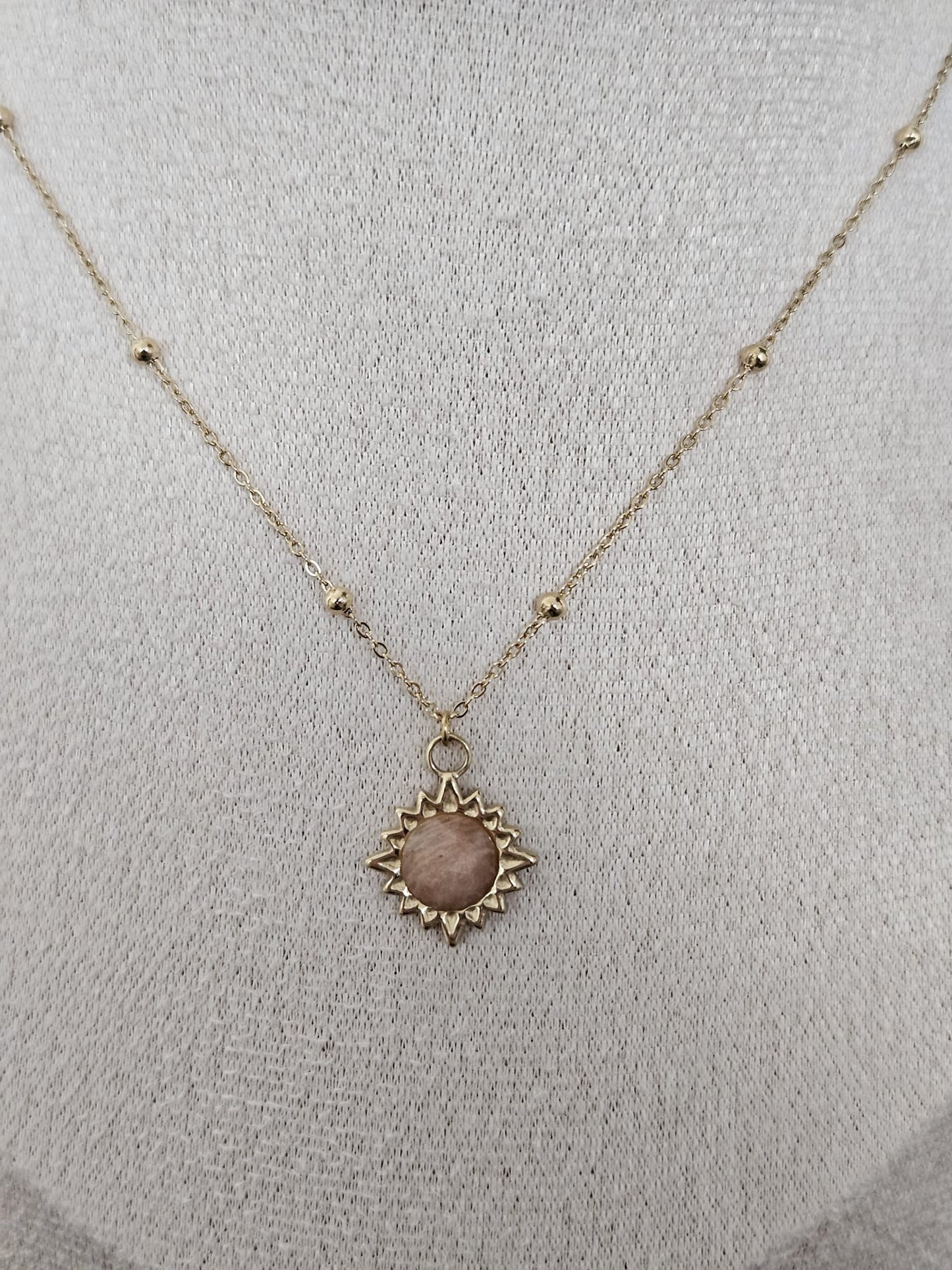 Collier Sana