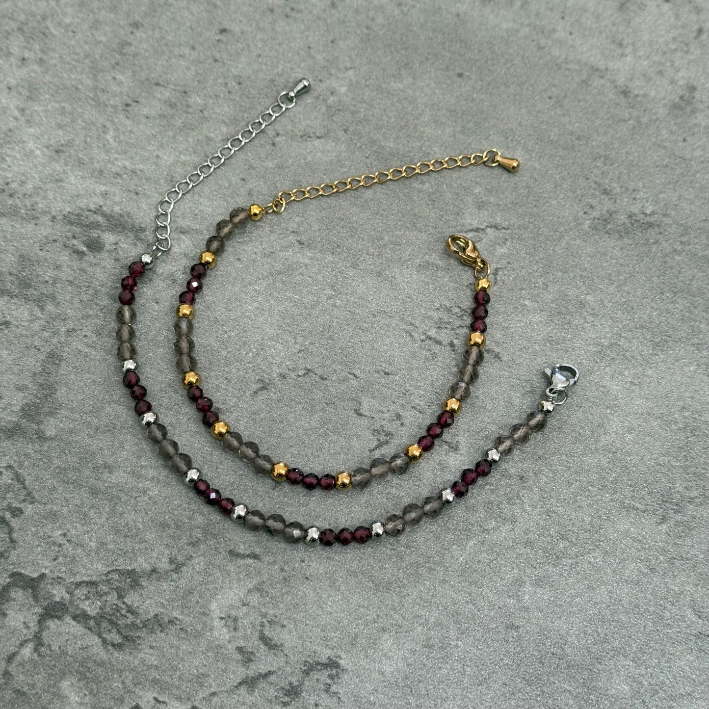 Bracelet Ina - Quartz fumé et Grenat Rouge