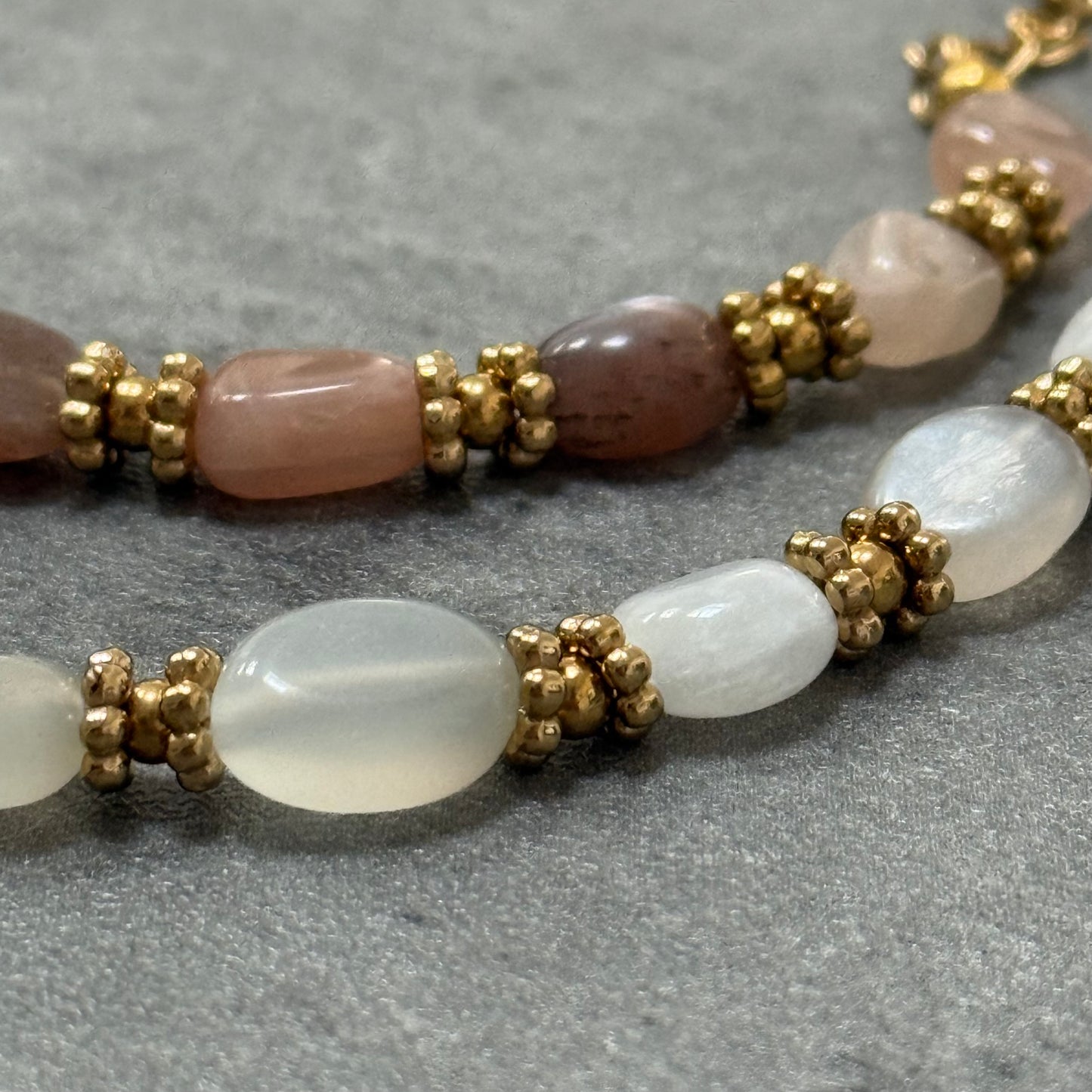 Bracelet Alysia - Pierre de Soleil ou Pierre de Lune